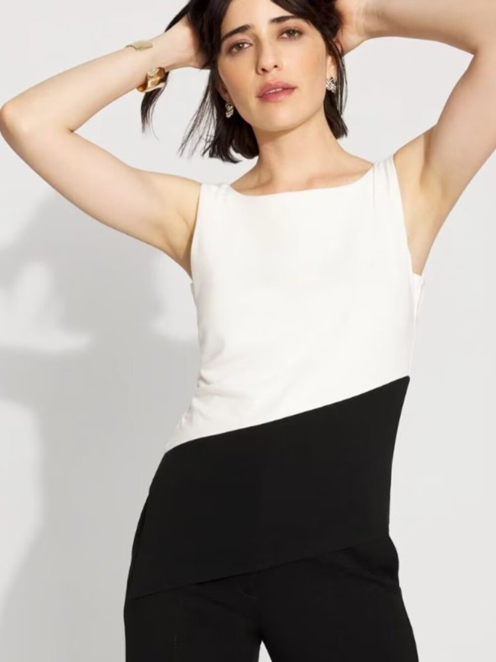 NWT White House Black Market WHBM Colorblock Black White Asymmetric Hem Tank XL